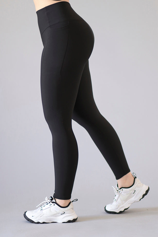 Leggins Negro con Bolsas
